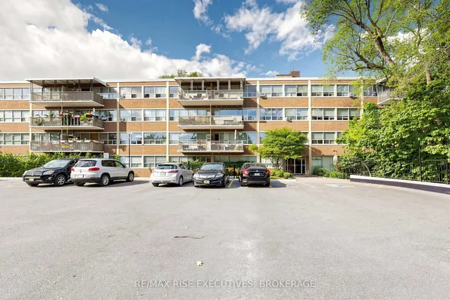 160 The Donway #304, Toronto