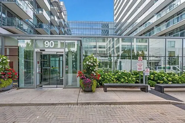 90 Stadium Rd #911, Toronto 4