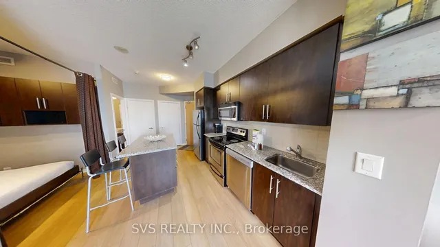 55 Bremner Blvd #1705, Toronto 4