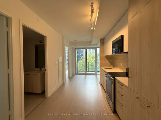 65 Mutual St #405, Toronto 3
