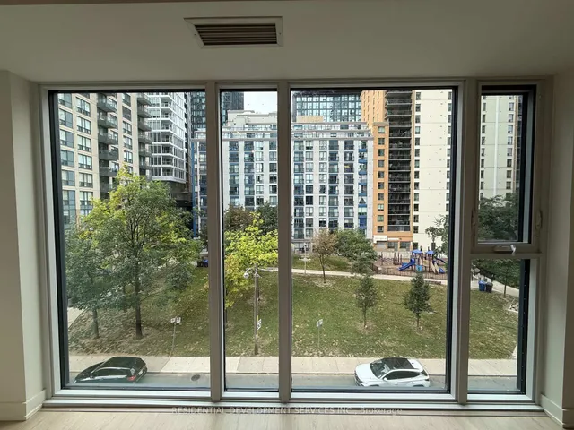 65 Mutual St #408, Toronto 5