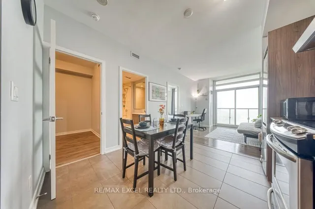 170 Fort York Blvd #1301, Toronto 2