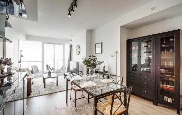 70 Temperance St #4317, Toronto 5