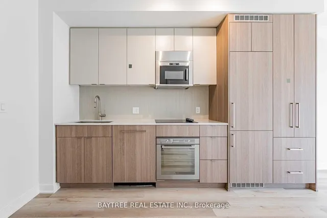 840 St Clair Ave #414, Toronto 2