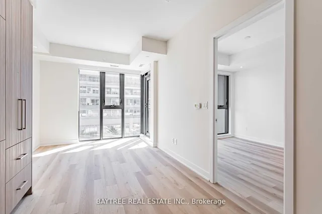 840 St Clair Ave #414, Toronto 4