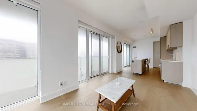 200 Bloor St #2305, Toronto 4