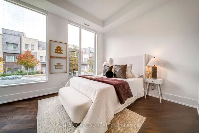 25 Adra Grado Way #120, Toronto 3