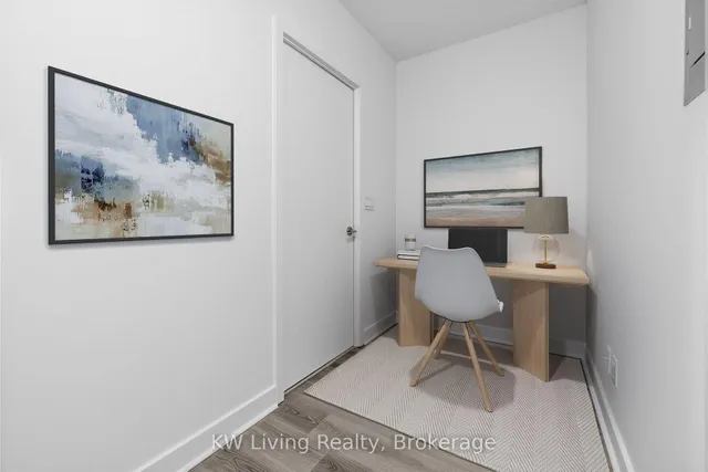 120 Dallimore Circ #819, Toronto 5