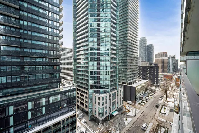 50 Charles St #1103, Toronto 4