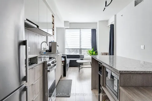 31 Tippett Rd #740, Toronto 3