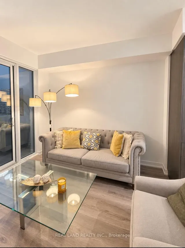 138 Downes St #6802, Toronto 2
