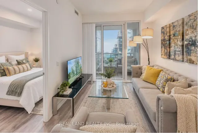 138 Downes St #6802, Toronto 5