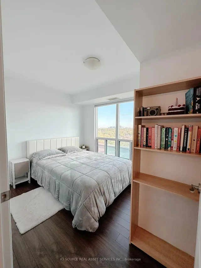 935 Sheppard Ave #901, Toronto 3