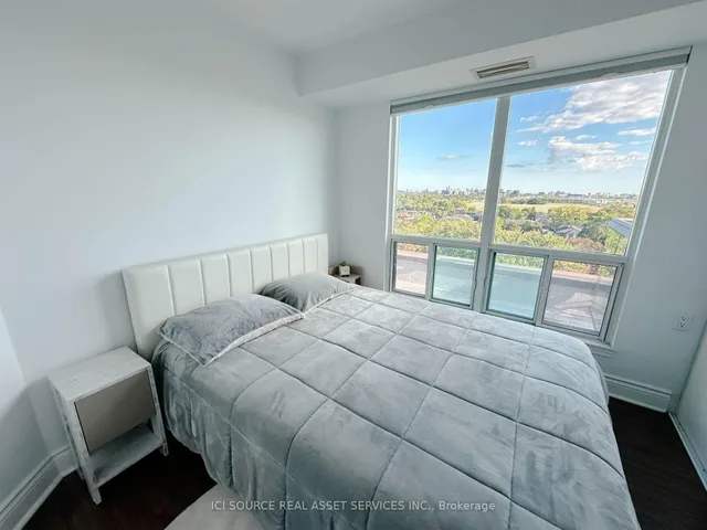 935 Sheppard Ave #901, Toronto 4