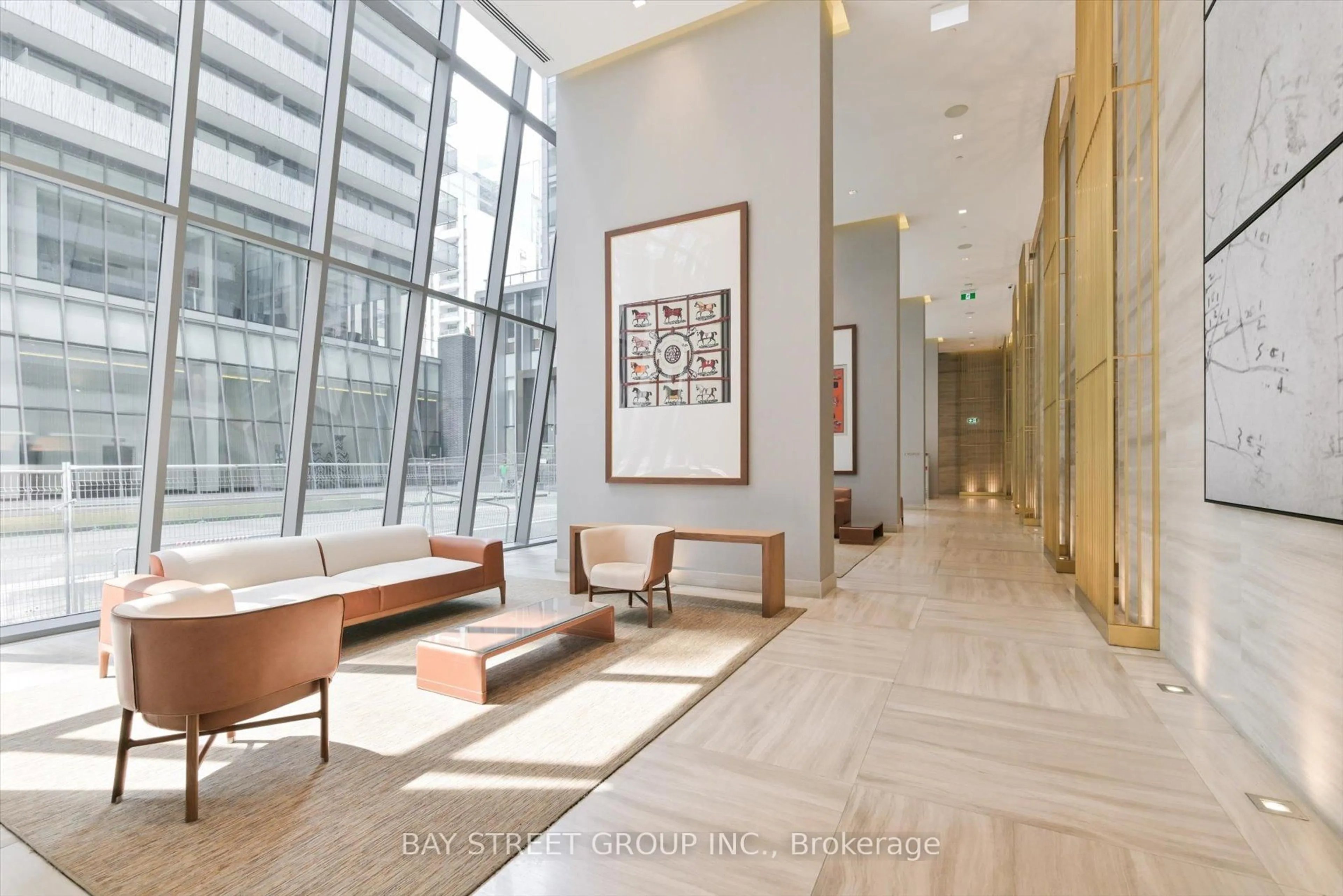 trreb/IMG-C13860558_3d502e5a-06ff-4211-b9f8-e538e85fe91e-l.jpg