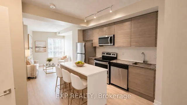 621 Sheppard Ave #512, Toronto 4