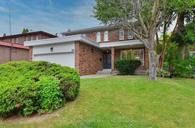 30 Gossamer Ave, Toronto 2