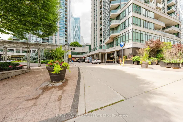 16 Yonge St #3211, Toronto 5