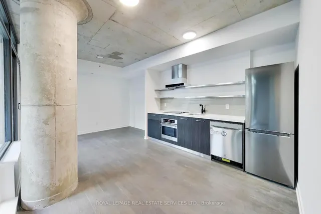 560 King St #626, Toronto 2