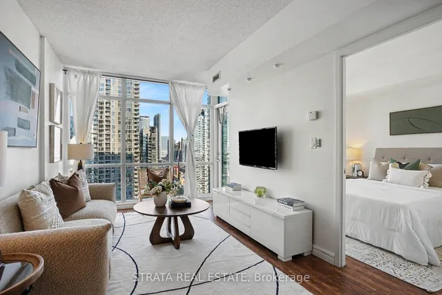 15 Fort York Blvd #2708, Toronto 2