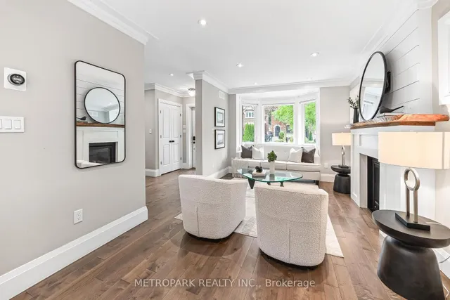 29 Kappele Ave, Toronto 2