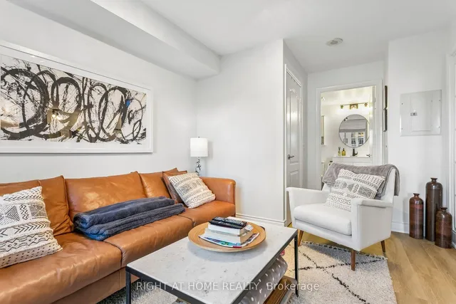 1103 Leslie St #805, Toronto 2
