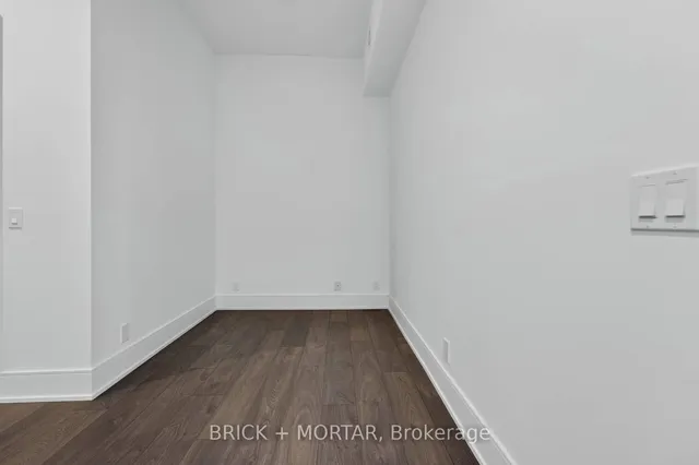 1 Hillsdale Ave #705, Toronto 4