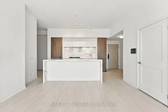 1 Hillsdale Ave #704, Toronto 5