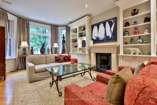 19 Admiral Rd, Toronto 4