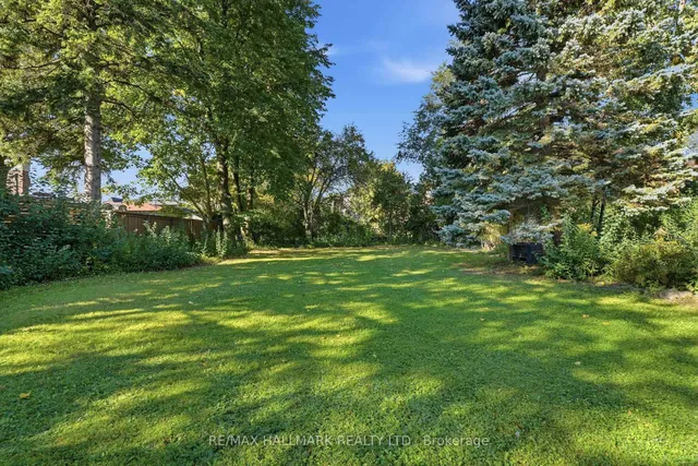 24 & 26 Wynn Rd, Toronto 4