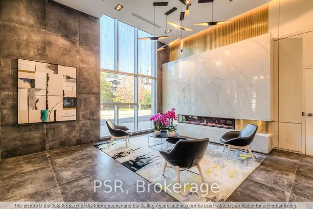 223 St Clair Ave #605, Toronto 5