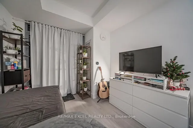 625 Sheppard Ave #302, Toronto 4