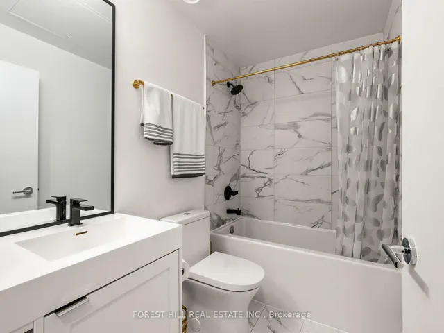 250 Lawrence Ave #703, Toronto 2