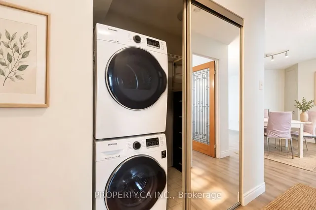 25 Maitland St #1001, Toronto 3