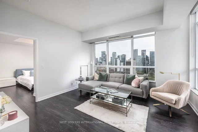 500 Sherbourne St #2210, Toronto 2