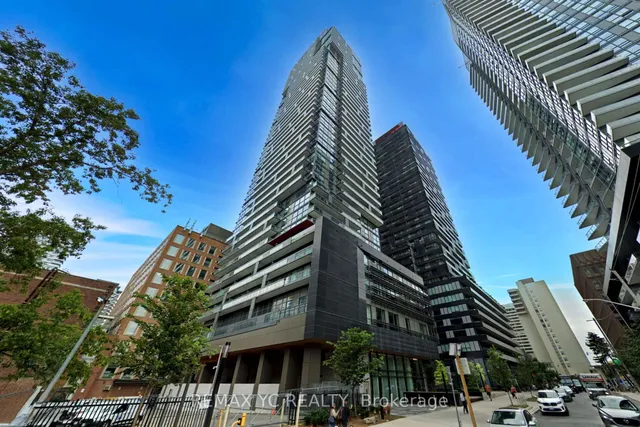 39 Roehampton Ave #3708, Toronto