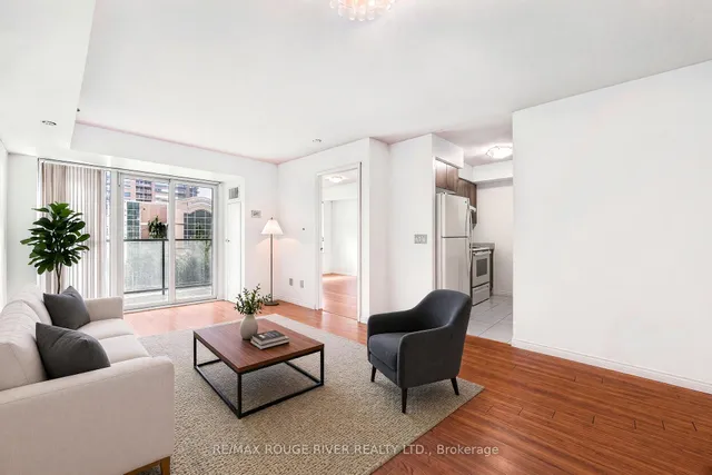 35 Saranac Blvd #330, Toronto 2