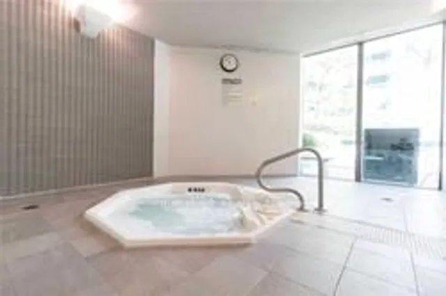 25 Lower Simcoe St #1208, Toronto 3
