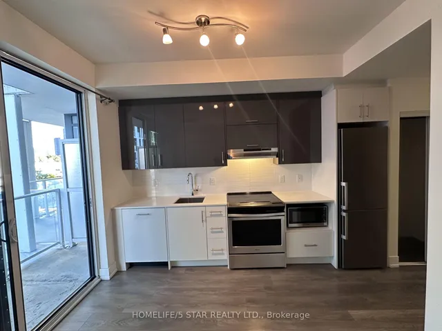 180 Fairview Mall Dr #212, Toronto 4