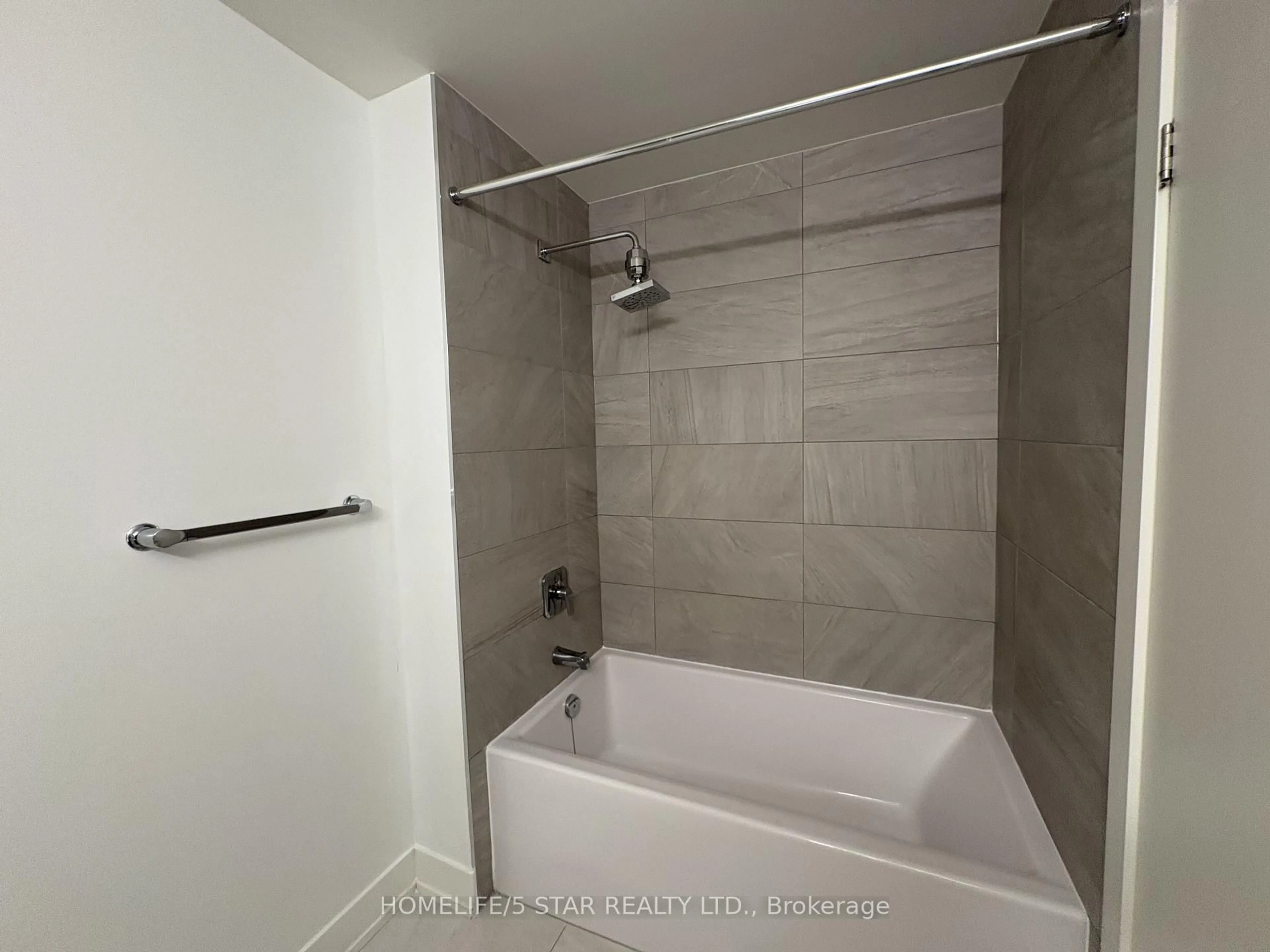 trreb/IMG-C13867118_3d56789b-7942-48d0-a025-de3d500c81c9-l.jpg