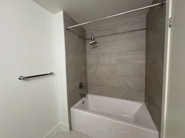 180 Fairview Mall Dr #212, Toronto 5