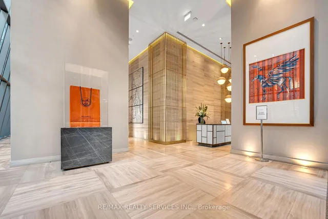 50 Charles St #711, Toronto 3