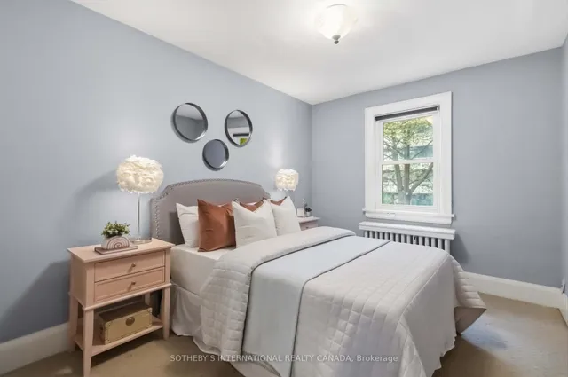 25 Cortland Ave, Toronto 2
