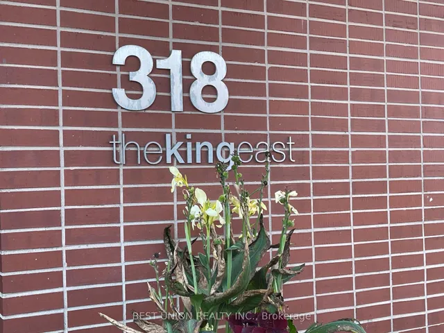 318 King St #1313, Toronto 2