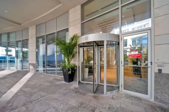 2181 Yonge St #3402, Toronto 2
