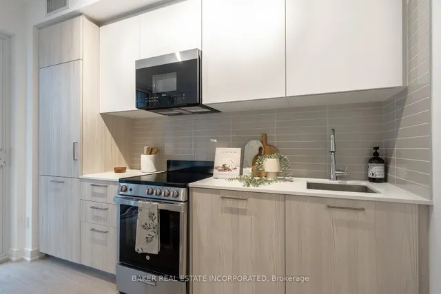 65 Mutual St #412, Toronto 3