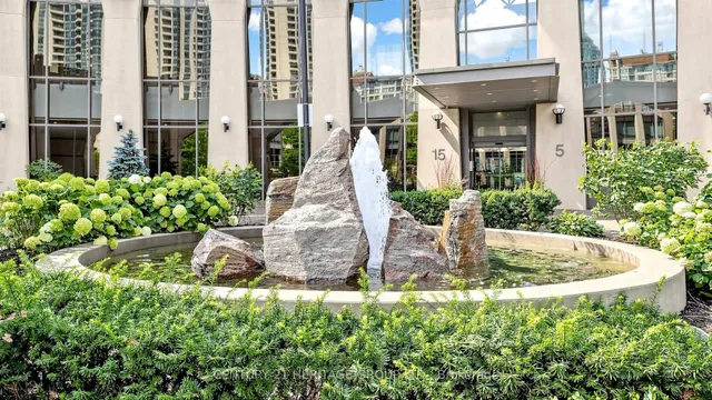 5 Northtown Way #602, Toronto 4