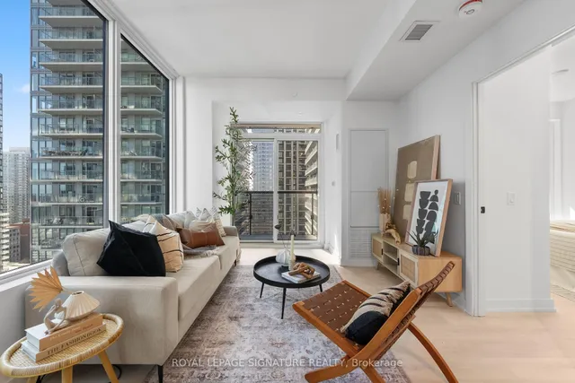 117 Broadway Ave #2502, Toronto 5