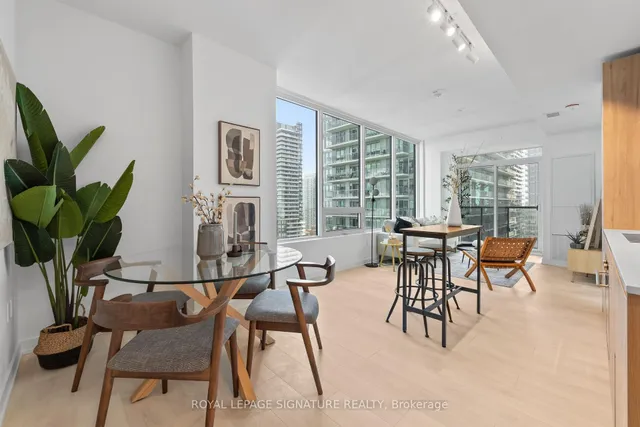 117 Broadway Ave #3102, Toronto 4