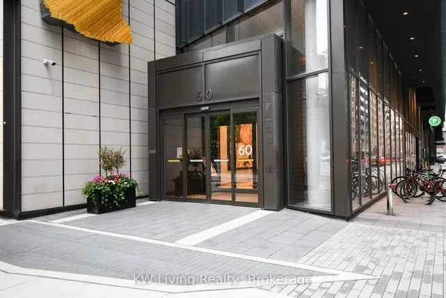 60 Shuter St #2506, Toronto 2
